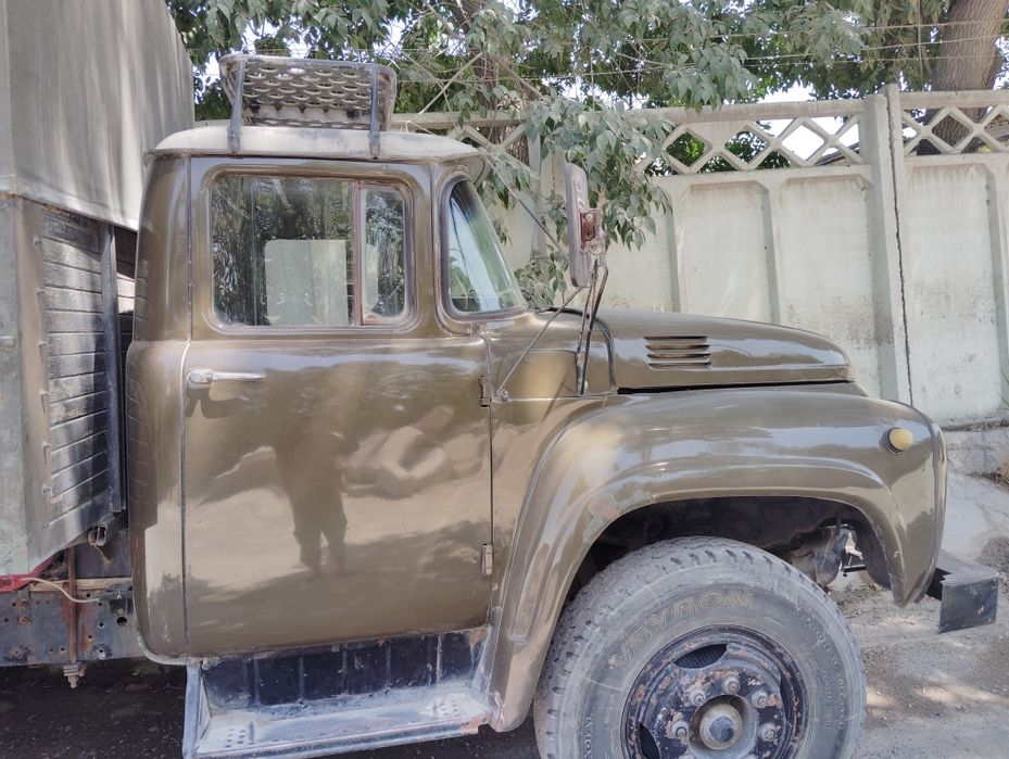 Zil 130 bartovoy tentli