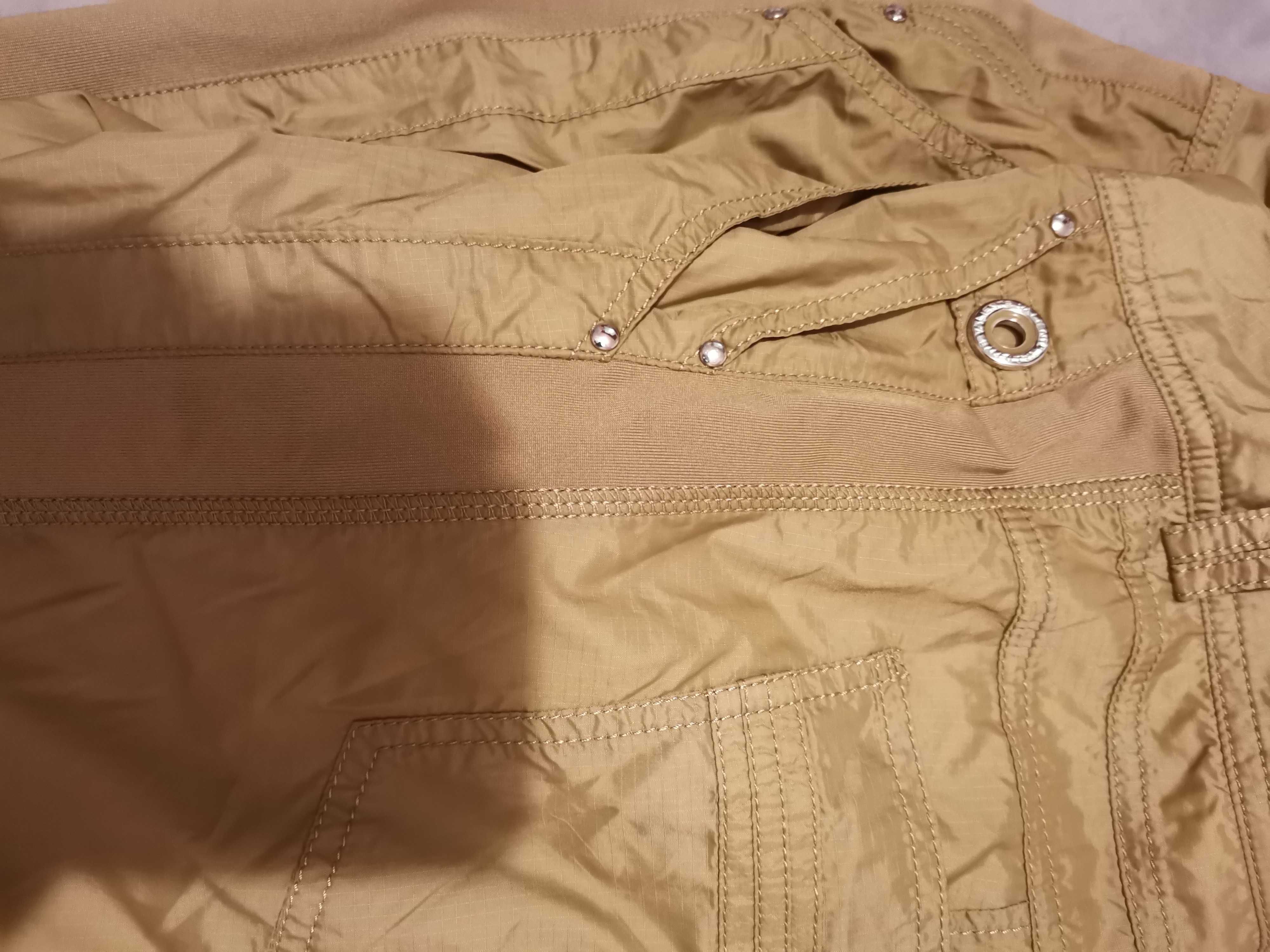 Vând pantaloni de damă noi