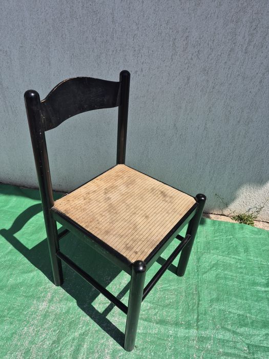 Scaun ideal pentru gradină & terasă(balcon) 

- Sunt din