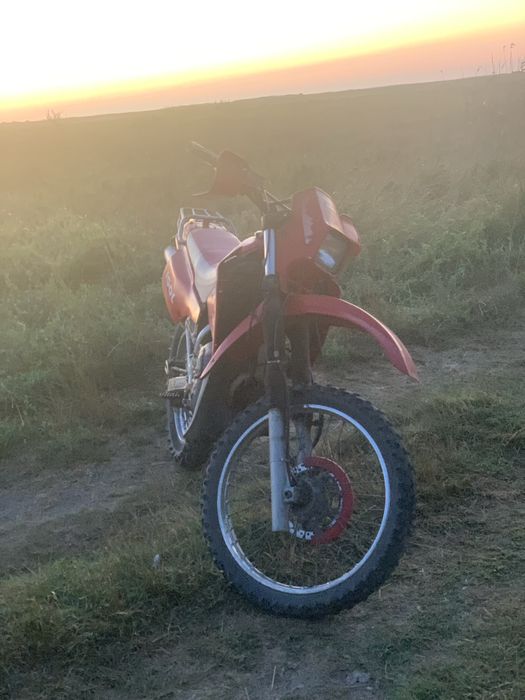 Cross suzuki ts150
