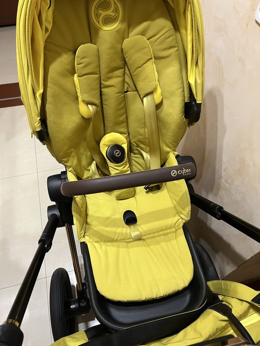 Като нова Cybex priam 4 yellow /rose gold/
