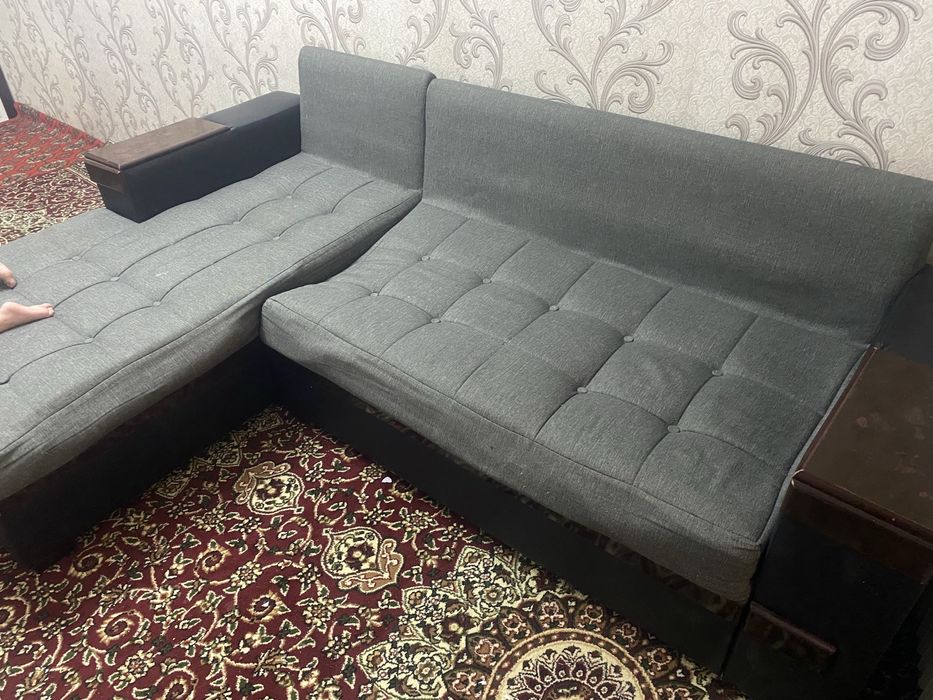 Продам срочно мебель