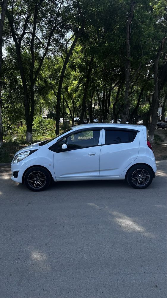 Chevrolet Spark свой