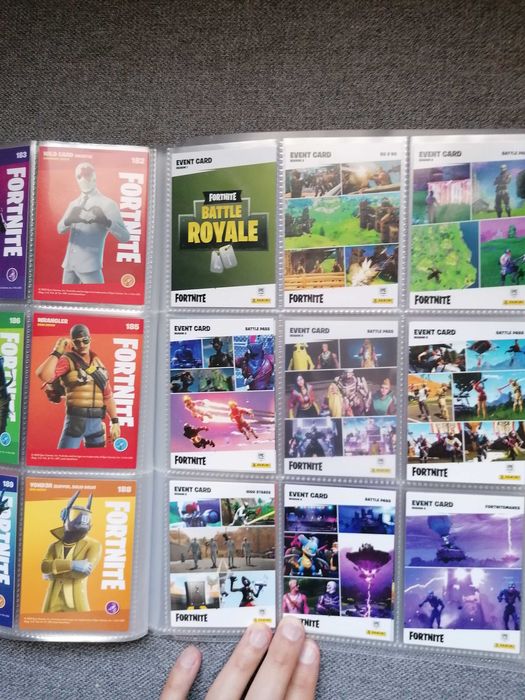 Vand Carti Cartonase Fortnite Reloaded in album 85% complet