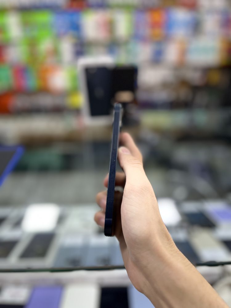Iphone 13 Black 256gb - Naqd va halol nasiya savdoga