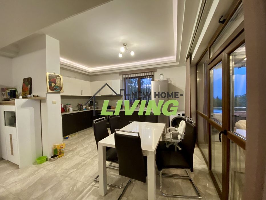 Продава се Къща в Куклен - 157 кв.м за 2281 €/кв.м - Снимка #3