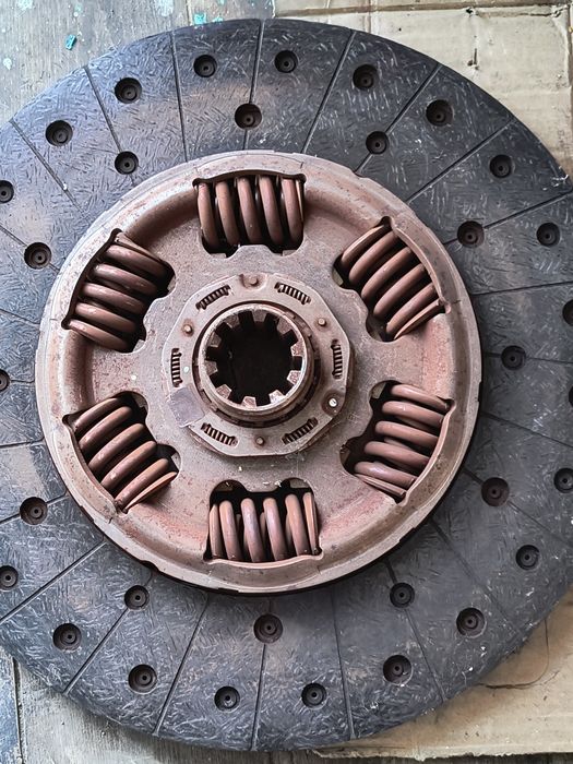 Placă presiune+disc ambreiaj Sachs