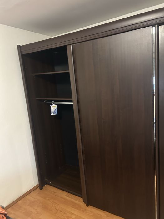 Sifonier doua usi culisabile in stare buna