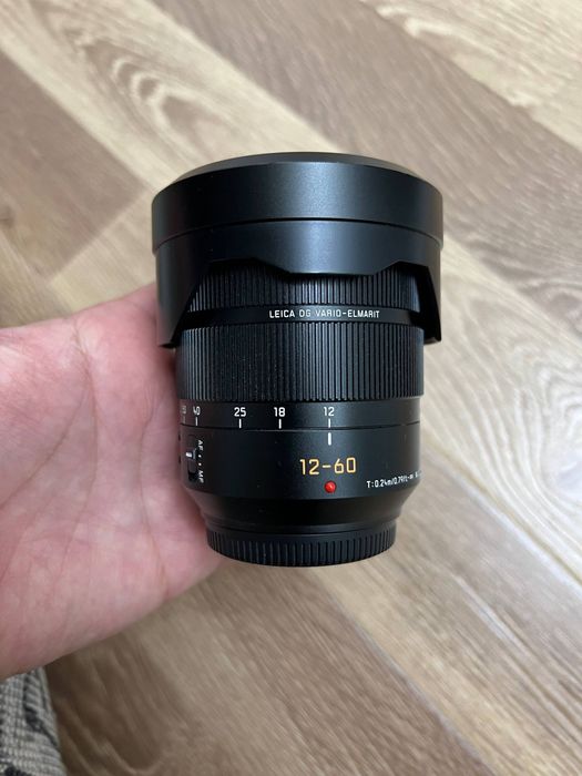 Panasonic Lumix G Vario 12-60mm f/3.5-5.6
(Micro 4/3) obyektiv