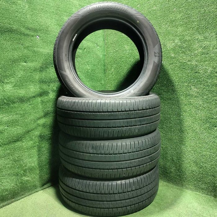 Продам Шины летний Bridgestoune NH200 215/55R17 год 2023 износ 20%