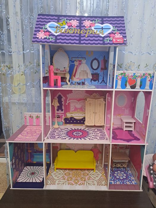 Продам домик барби