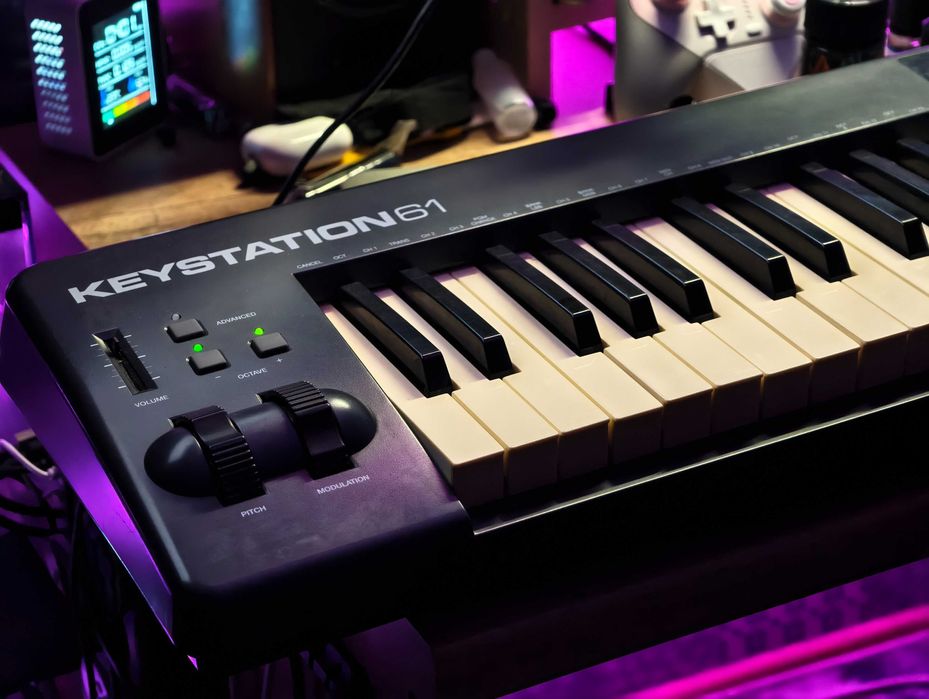 MIDI клавиатура M-AUDIO keystation 61 синтезатор 61 клавиш миди для пк