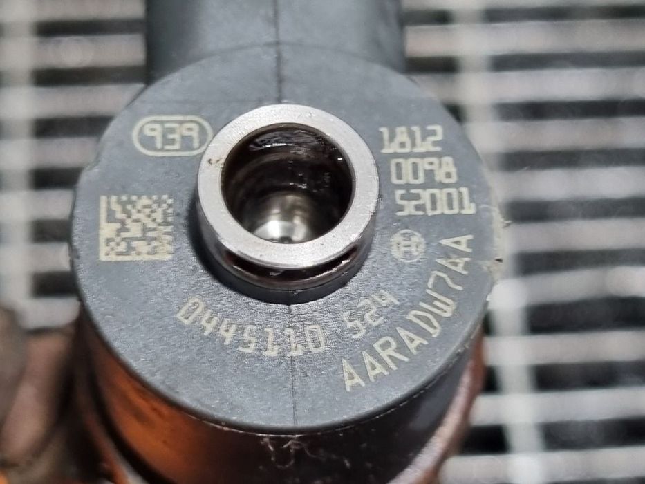 Injector Suzuki Vitara IV 1.6 D 2014 - 2018 120CP D16AA (1288) Diesel 0445110524