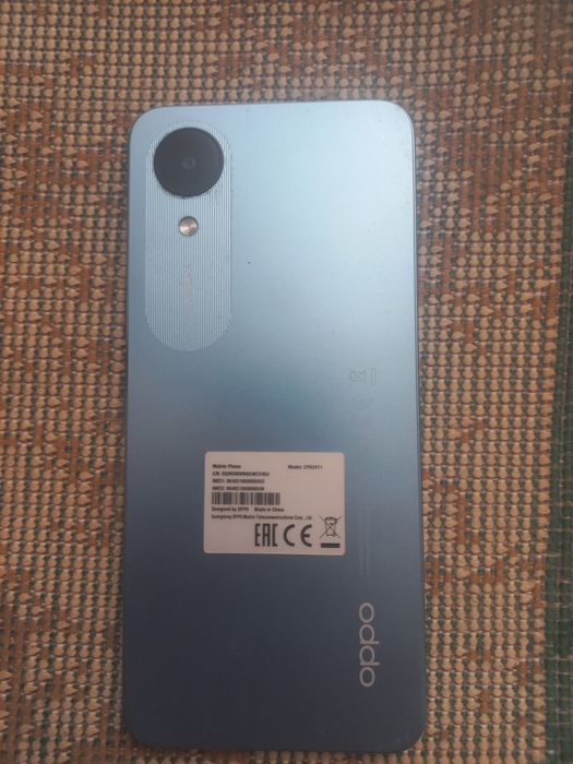 Продам смартфон oppo