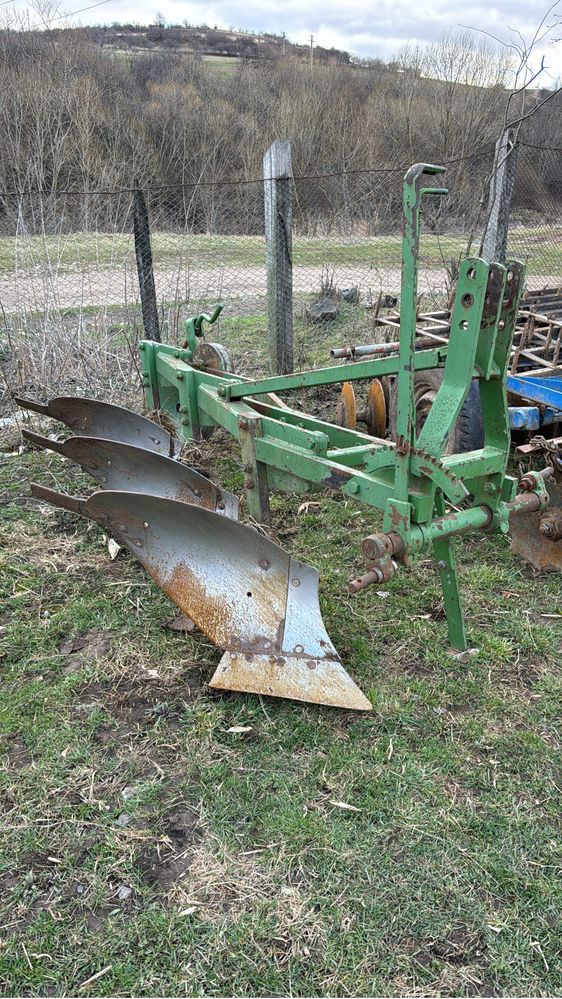 Vand Tractor belarus, plug , combinator