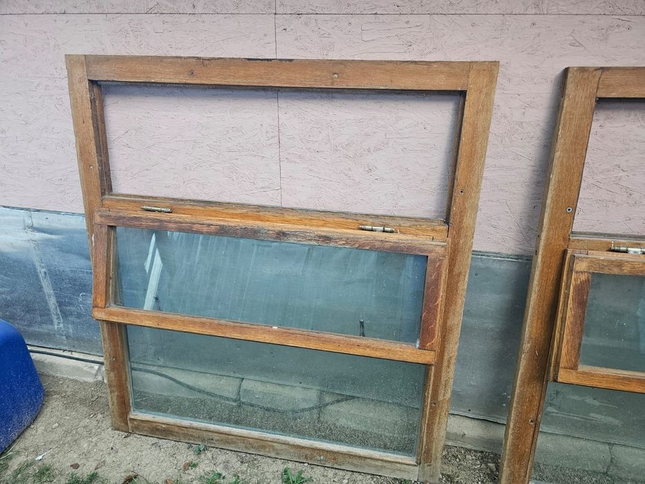Geamuri termopan cu rama de lemn
