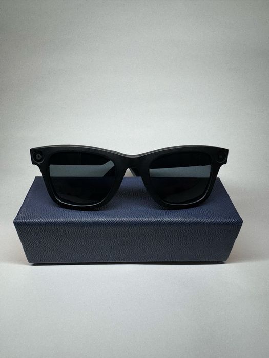 Smart Glasses achki sotilad