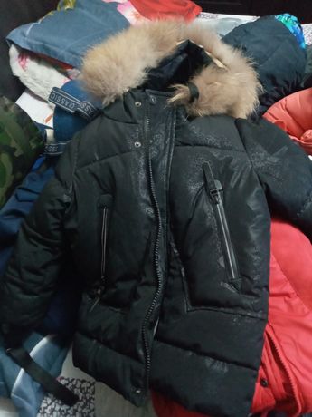 Продам зимнюю детскую куртку на мальчик за 15000тг