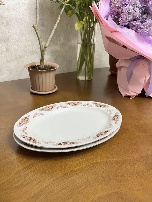 Тарелка овальная