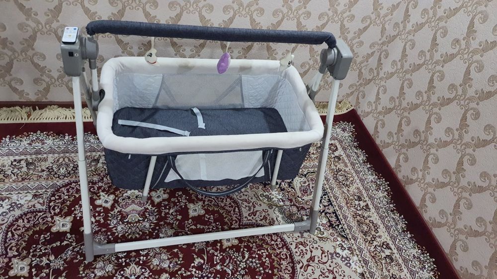 Chaqaloqlar uchun elektron belanchak