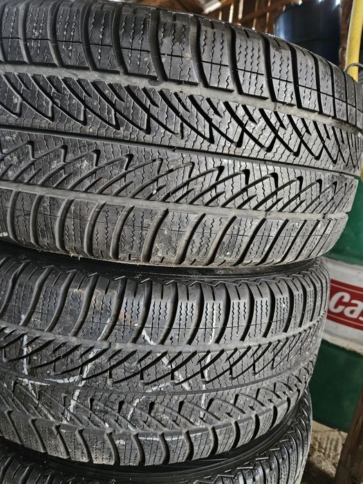 Jante cu cauciucuri  225.55.16