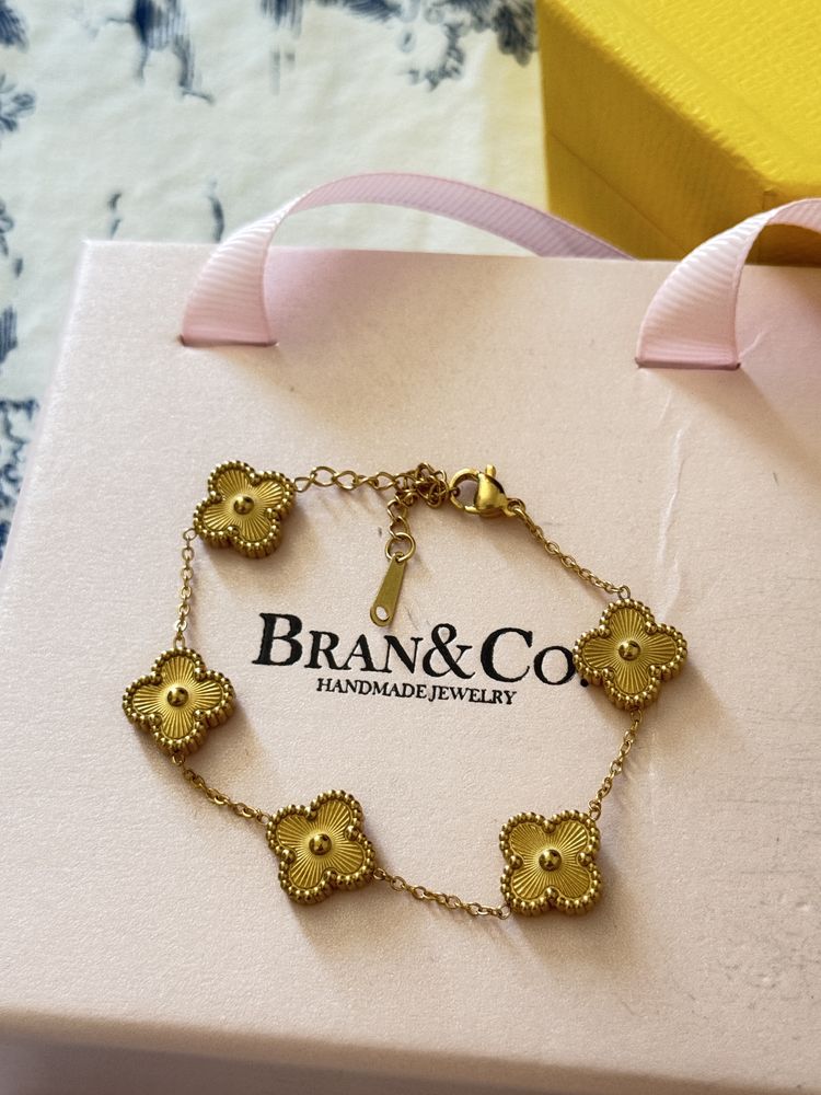 Гривна и колие тип Van Cleef