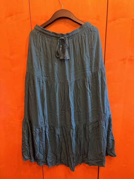 Fustă marca ORSAY, nouă, cu etichetă