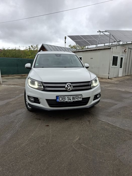 Vând Volkswagen Tiguan