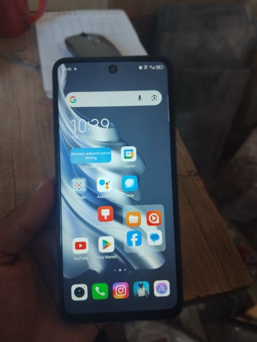 Texno spark 20 mobile telefon