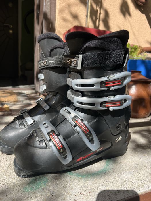Ски обувки Nordica