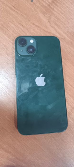 Продам Iphone 13, Apple watch в подарок.