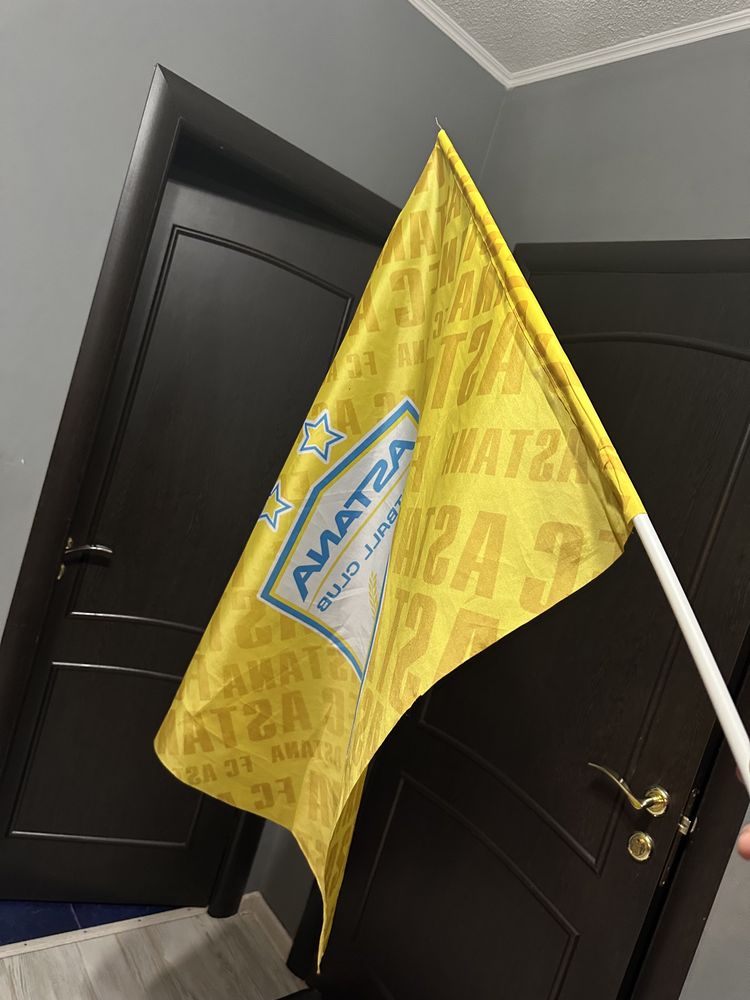 Продам, флаг футбольной команды Астана