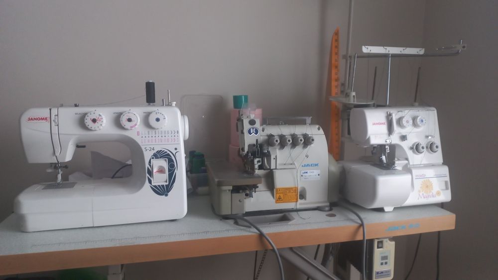 Швейная машинка , оверлок 2 штуки