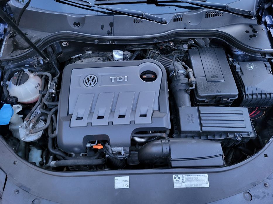 Volkswagen Passat B7 2.0 TDI 170 CP Highline