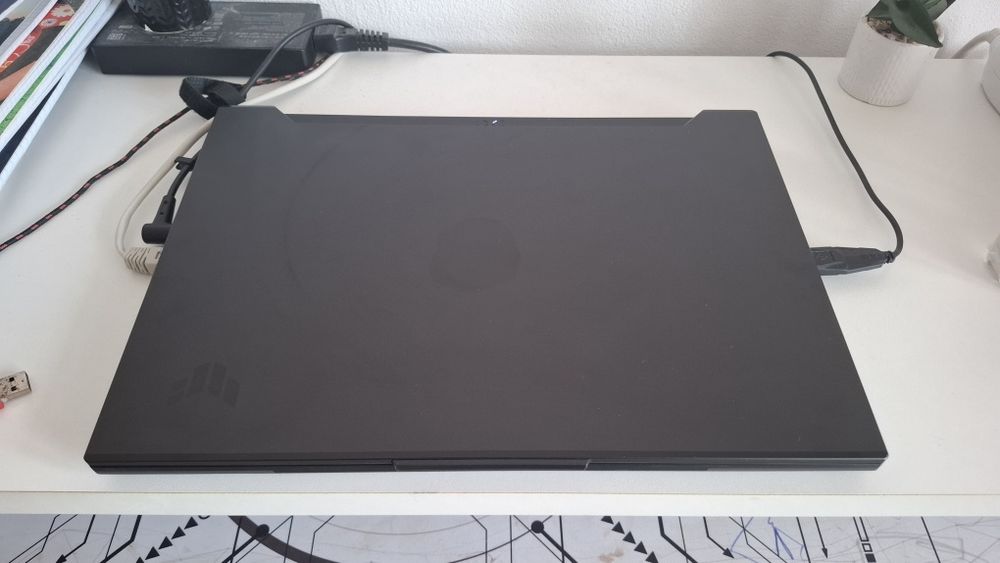 Vând laptop gaming ASUS TUF Dash F15 FX517ZC-HN005