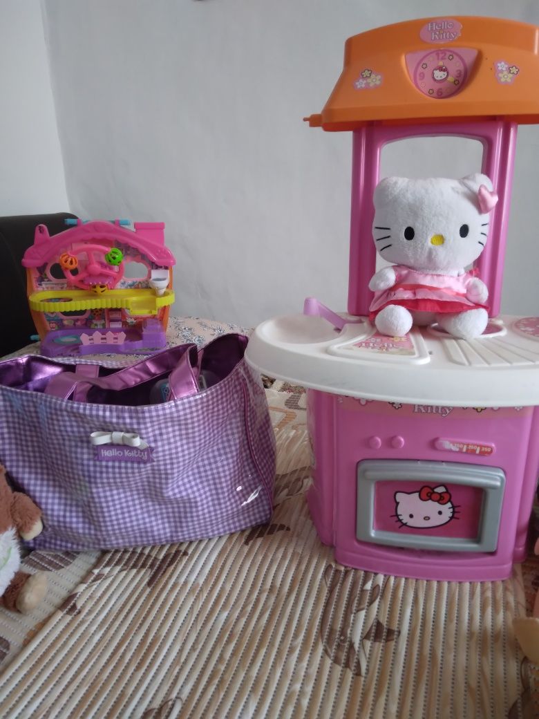 Plus hello kitty geantă Hello kity ,jucarie mare hello kitty 130 lei