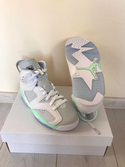 Jordan 6 Mint Foam 37.5, 38.5