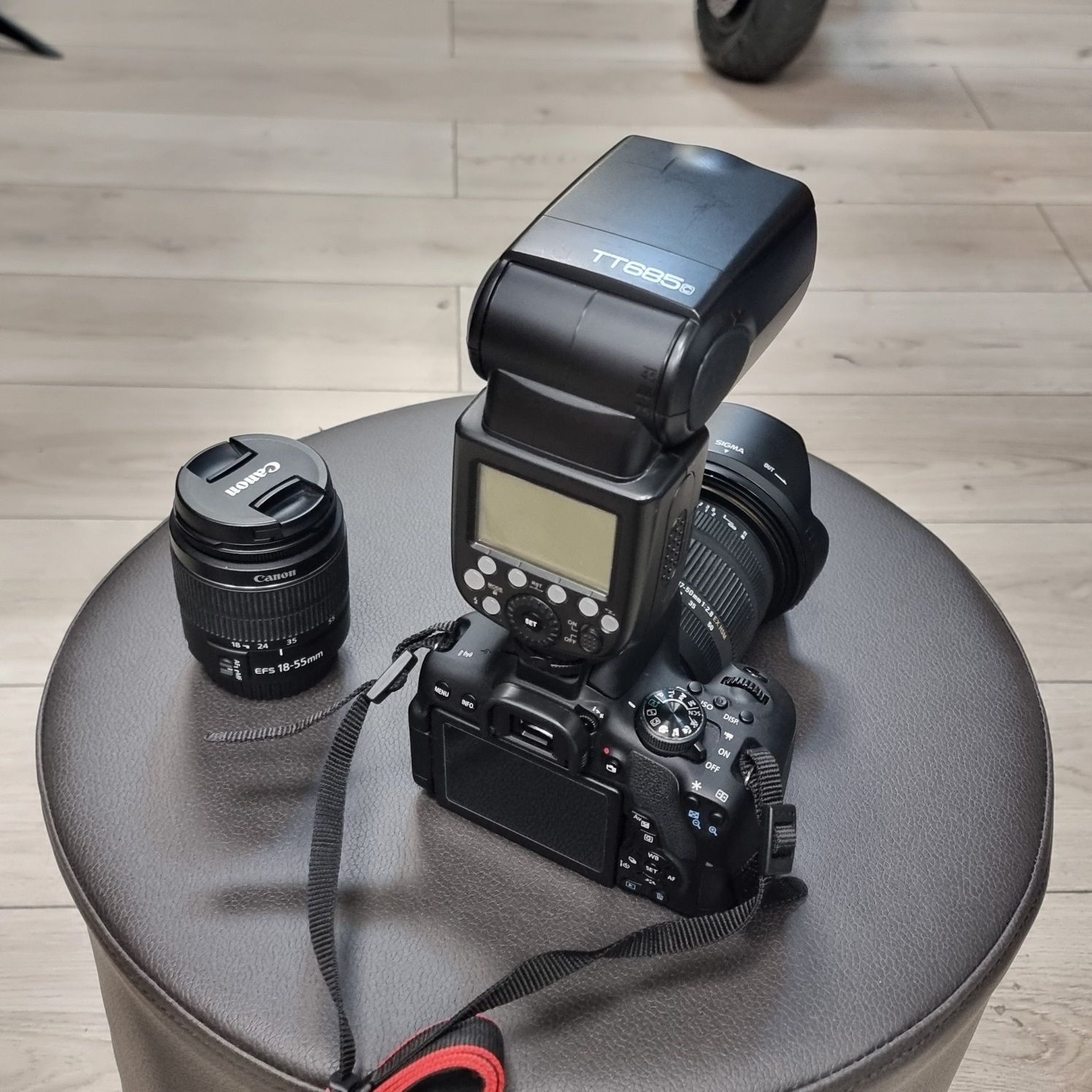 Amanet F28: Canon EOS 750D + Sigma 17-50mm Godox TT685, 18-55mm