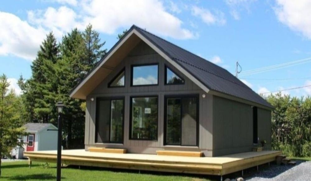 Vând case pe structura metalica acceptam variante auto