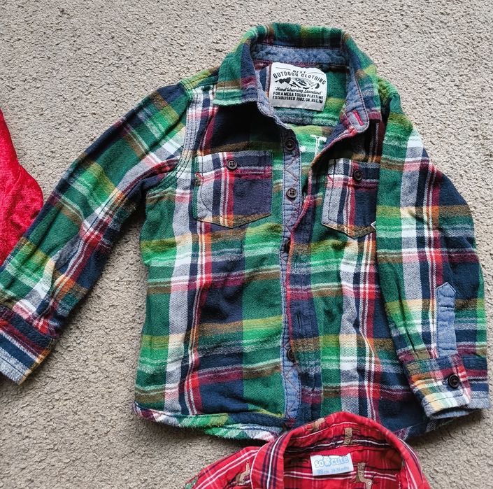 Costumaș Moș Crăciun și 2 cămășuțe superbe