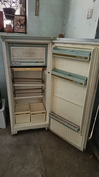 Продаётся холодильник Орск
