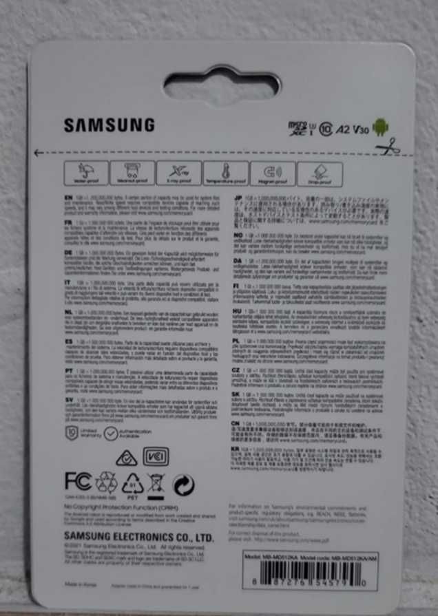 Карта памет Samsung 512GB micro SD Card PRO Plus с адаптер, Class10