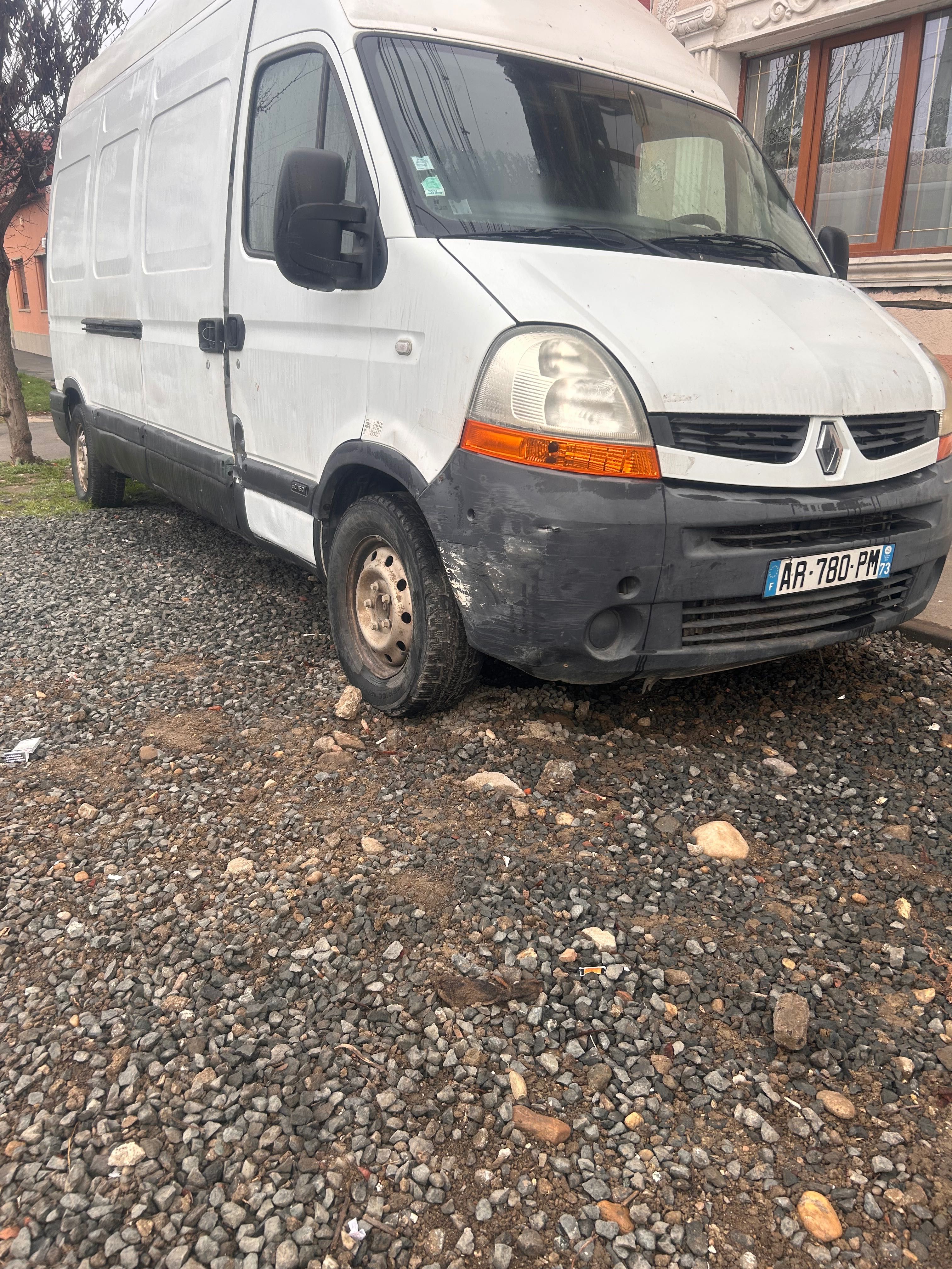 Renault master 2  2010 2.5l 150 ch