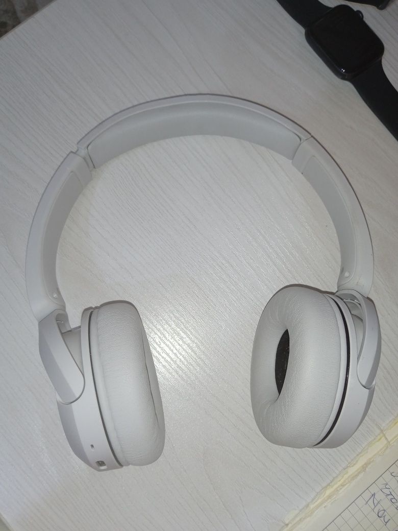 Наушник Sony срочно сотилади