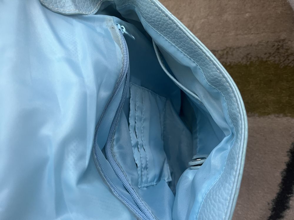 Синя стилна чанта чантичка кожена кожа
