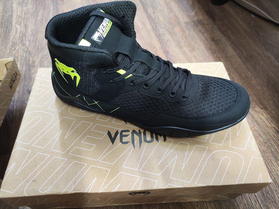 Борцовские кроссовки Elite - черный/неоновый зеленый