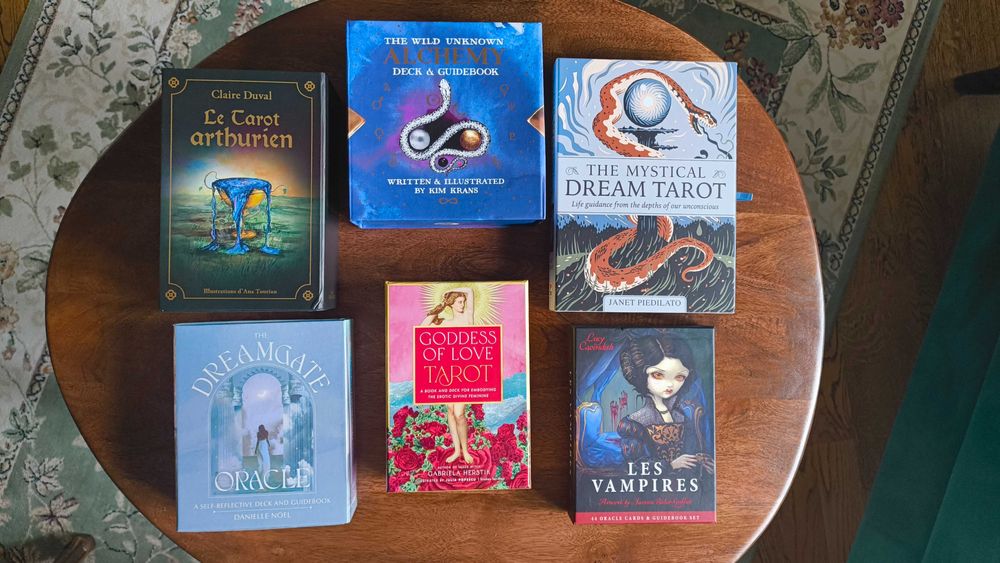 Таро карти оригинални