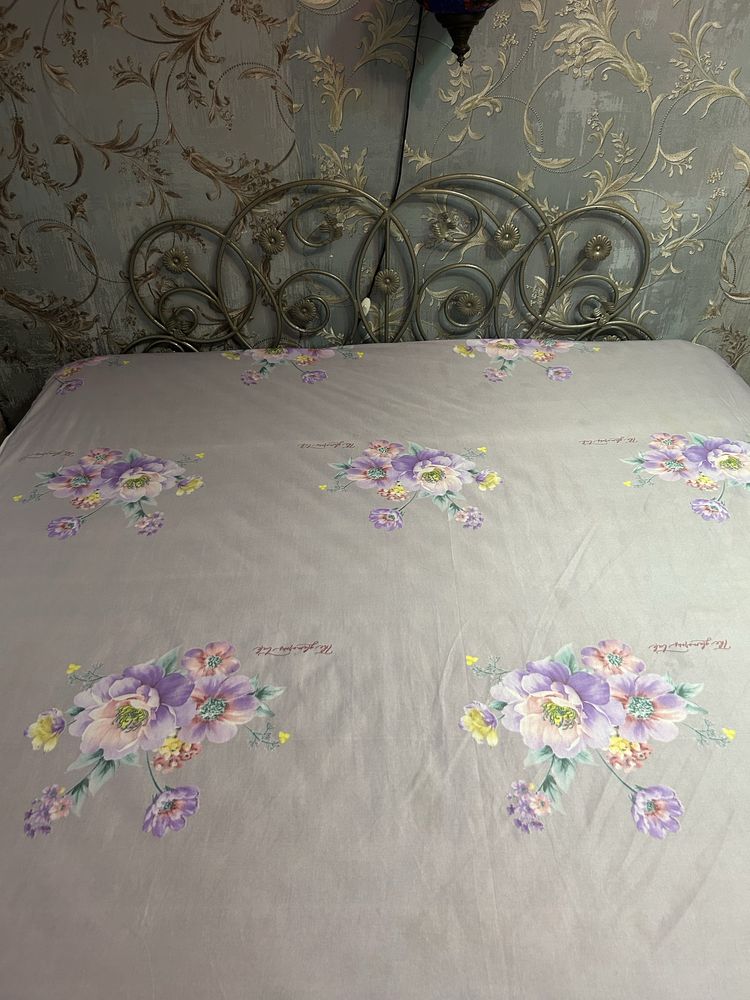 Продается двухспальная кровать