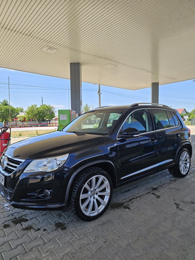 VW tiguan R-line