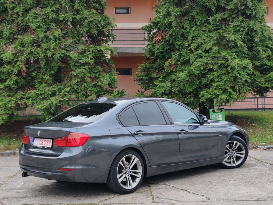 BMW F30 SPORT 2.0d 184cp 2013 automat